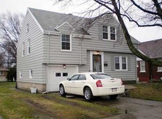 2803 Oakwood St, Erie, PA 16508