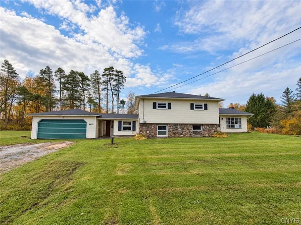 6671 Higginsville Rd, Durhamville, NY 13054