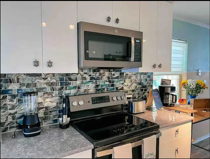 73 Margaret Rd — Photo 4