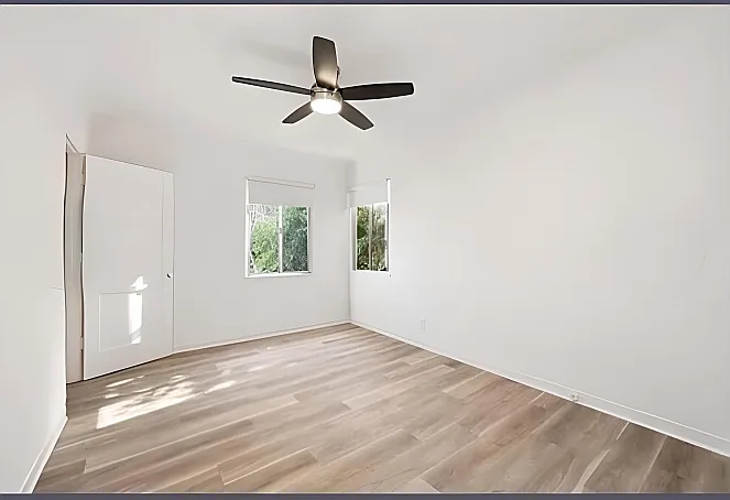 3270 Descanso Dr — Photo 4