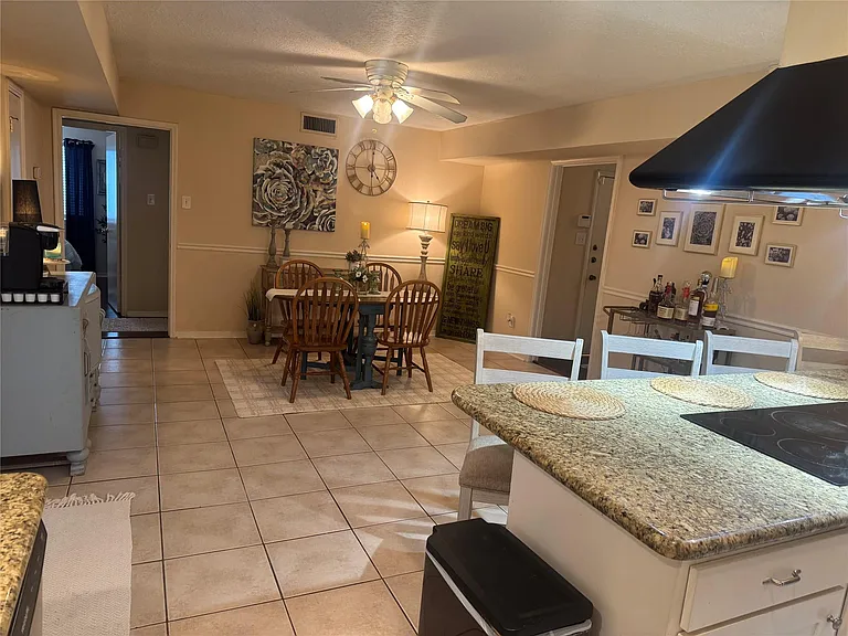 3127 Pecan Point Dr — Photo 10