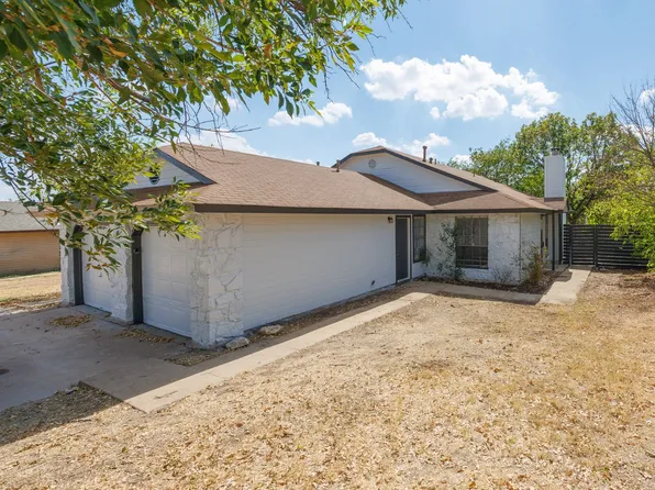 1905 Margalene Way APT A, Austin, TX 78728