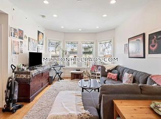 70 Hillside St #4, Roxbury Crossing, MA 02120