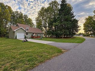 9721 Willow Rd, Stanwood, MI 49346