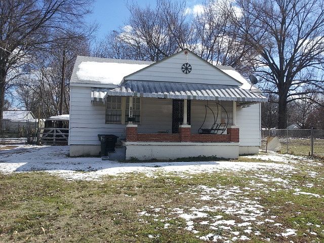 1st image of 1414 National St
