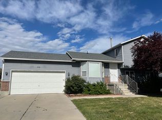 3710 S Queenspointe Ln, West Valley City, UT 84119