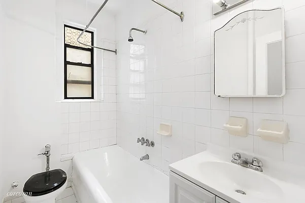 Sold by Corcoran | media 7