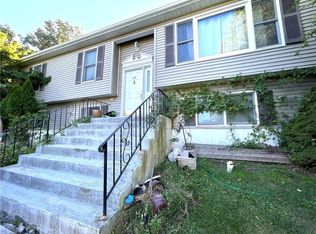 15 Roosevelt Pl, Stony Pt, NY 10980