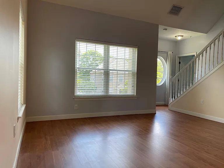 12824 Madison Pointe Cir #201 — Photo 19