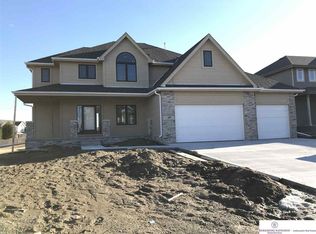 16361 Grebe St, Bennington, NE 68007