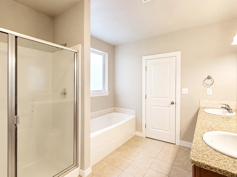 1835 SW Panorama Dr — Photo 12