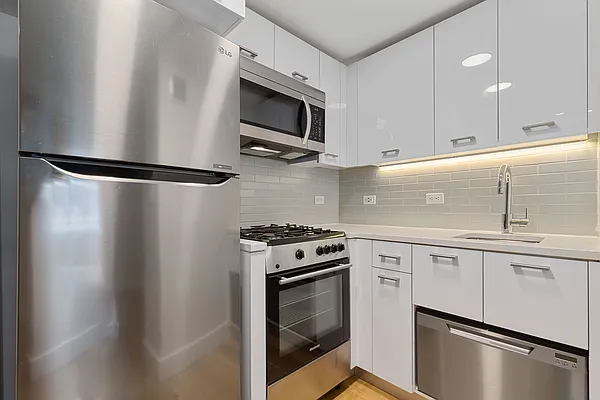 Rented by Dalan Rentals | media 7