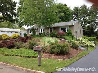 9 Seneca Rd, Wallingford, CT 06492