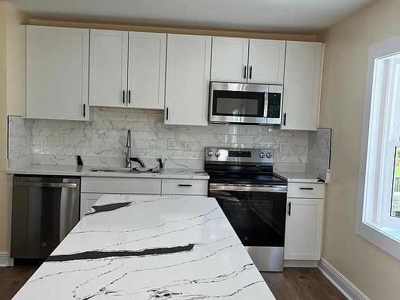 3rd image of 6706 Surratts Rd