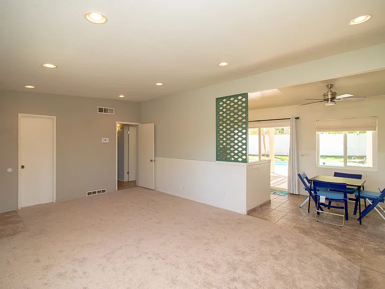 68177 Mountain View Rd — Photo 12