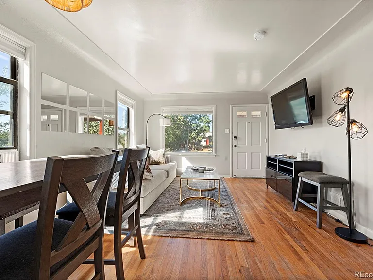 364 Meade St — Photo 7