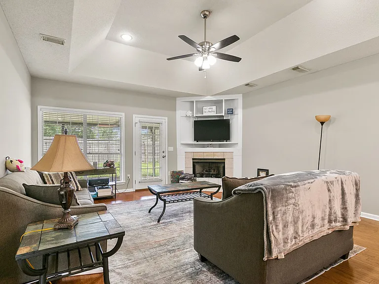 4500 Heatherbrook Blvd — Photo 3