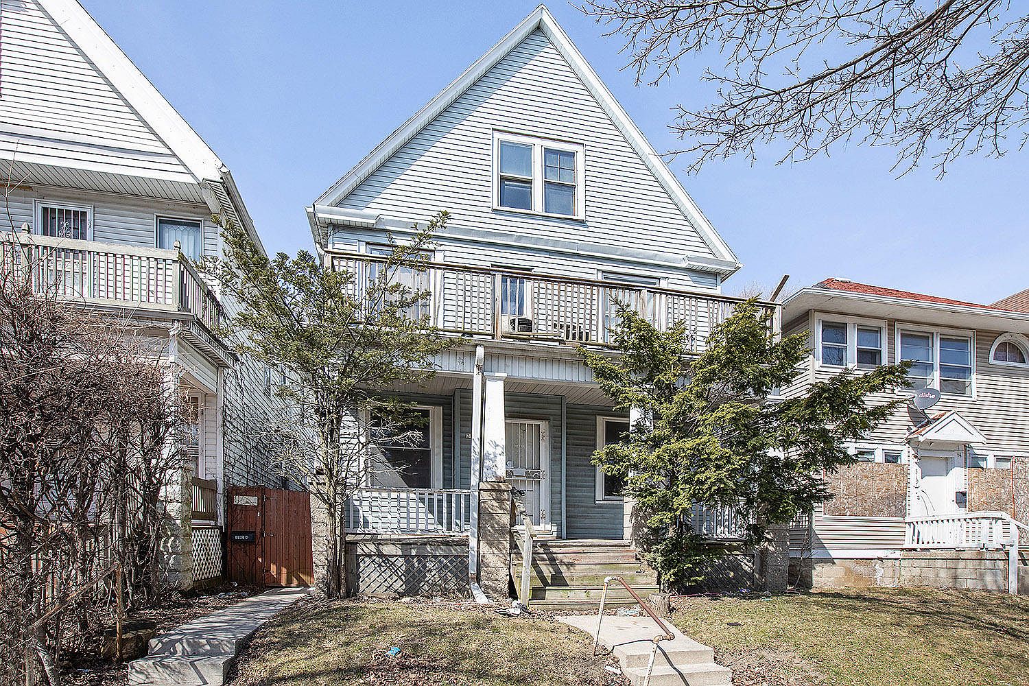 3163 N Richards St, Milwaukee, WI 53212 | Zillow