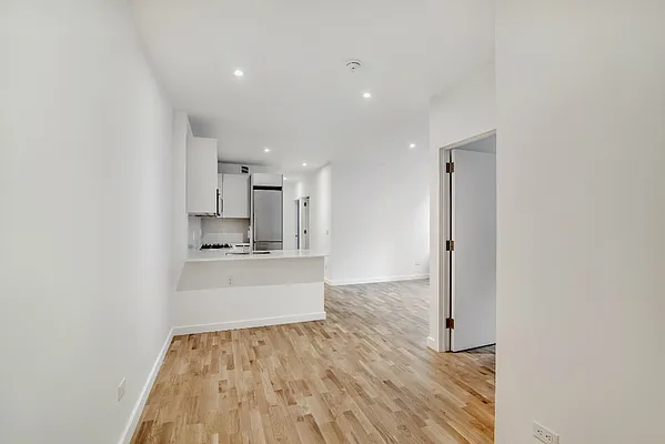 Rented by Akelius Real Estate Management | media 2