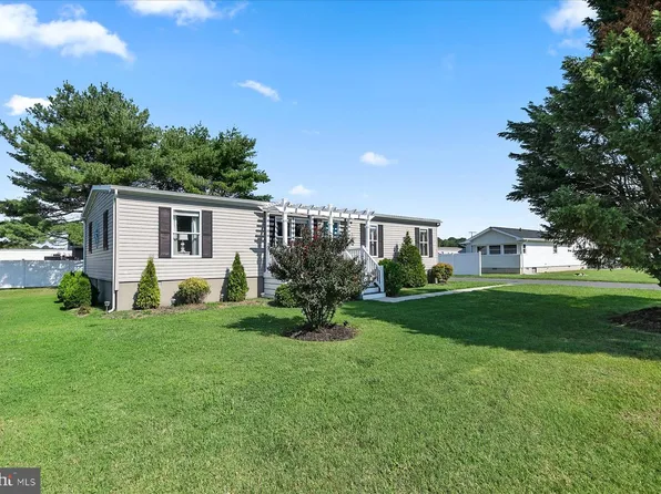 36615 Baltimore Ave, Ocean View, DE 19970