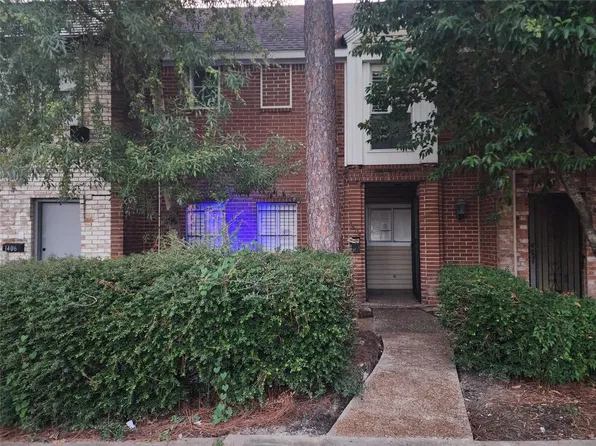 1404 Walnut Bend Ln #23, Houston, TX 77042