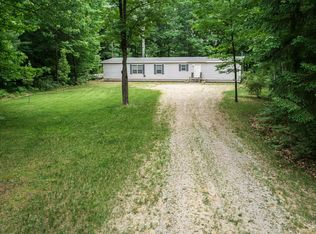 4827 Jones Rd, Beaverton, MI 48612