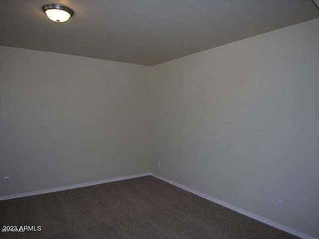 609 E Pearce Rd — Photo 18
