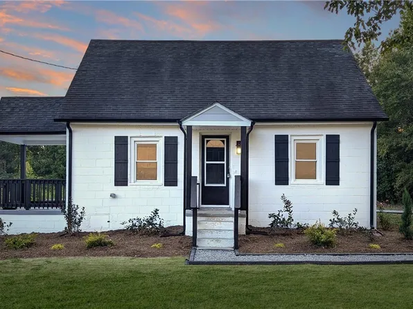 18309 Mountain Rd, Montpelier, VA 23192