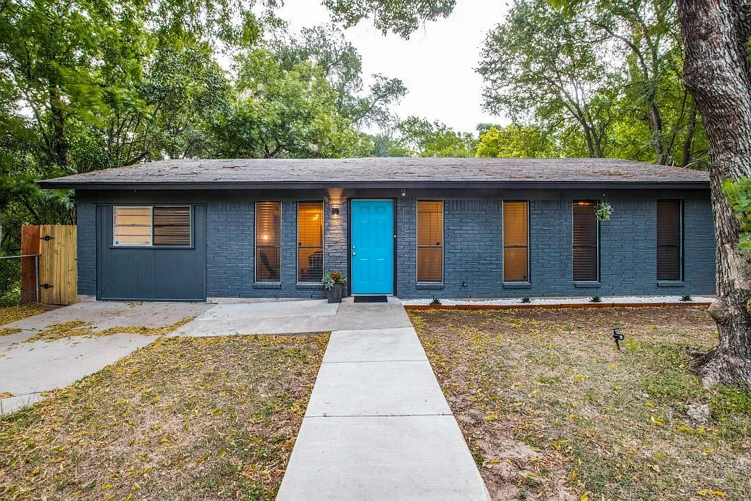 4 bed, 1.0 bath, 1170 sqft, $1,795 — Photo 2