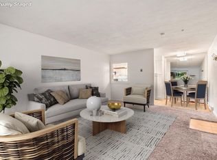 188 Swanson Rd UNIT 327, Boxboro, MA 01719