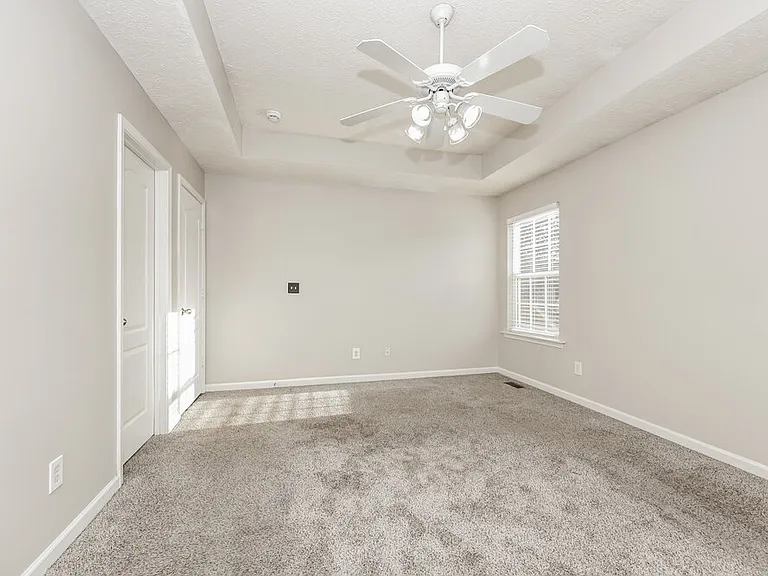 4032 Pineorchard Pl — Photo 10