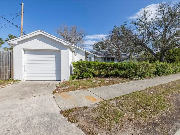 4101 Belle Vista Dr, Saint Pete Beach, FL 33706