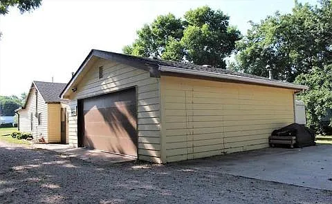 508 N Spruce St — Photo 11