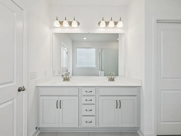 105 Cades Blf — Photo 17