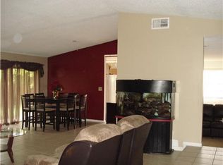 6355 NW 201st Ln, Hialeah, FL 33015