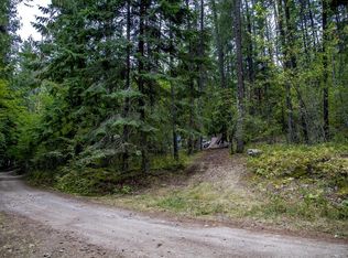 104 Cedar Dr, Bayview, ID 83803