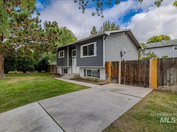 2002 N Raymond St, Boise, ID 83704