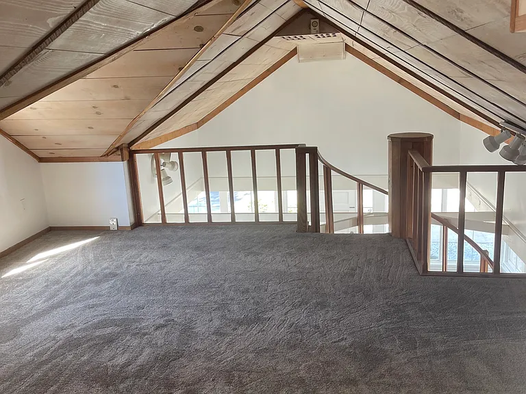 940 E Arrow Hwy — Photo 6