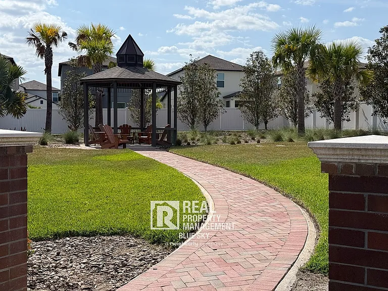 36590 Garden Wall Way — Photo 40