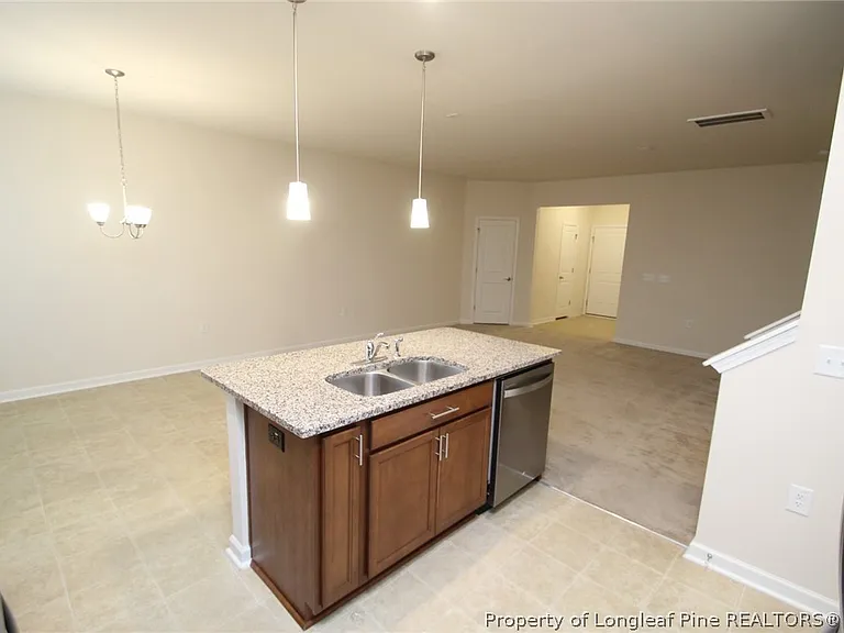 29 Whitesell Way — Photo 10