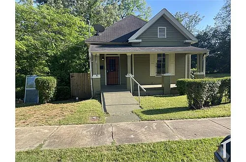 1020 Grove St Photo 1