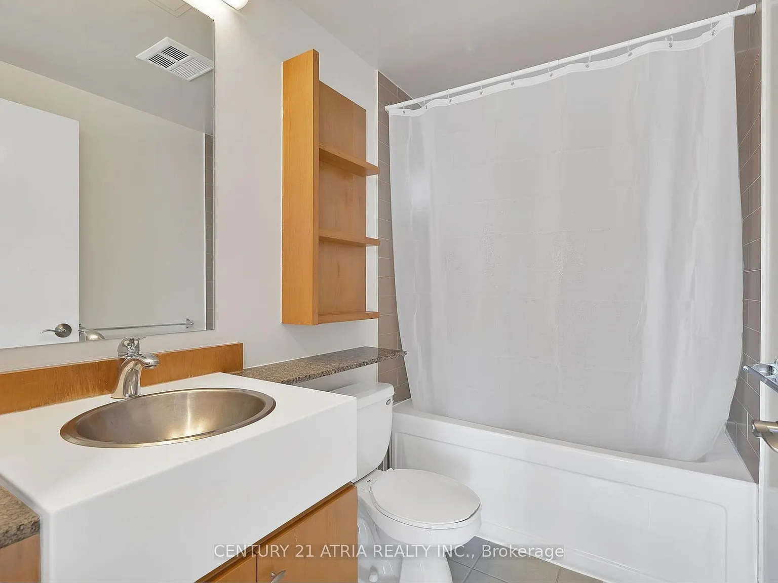 2 bed, $2,800 — Photo 4