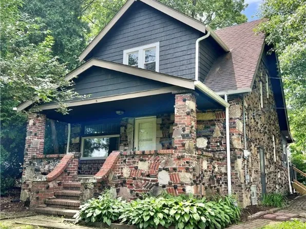 9114 Olde 8 Rd, Northfield, OH 44067