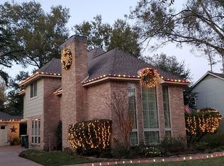 207 Laura Ln, Conroe, TX 77385