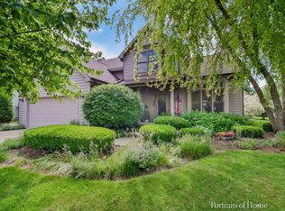 1240 Foxpointe Dr, Sycamore, IL 60178