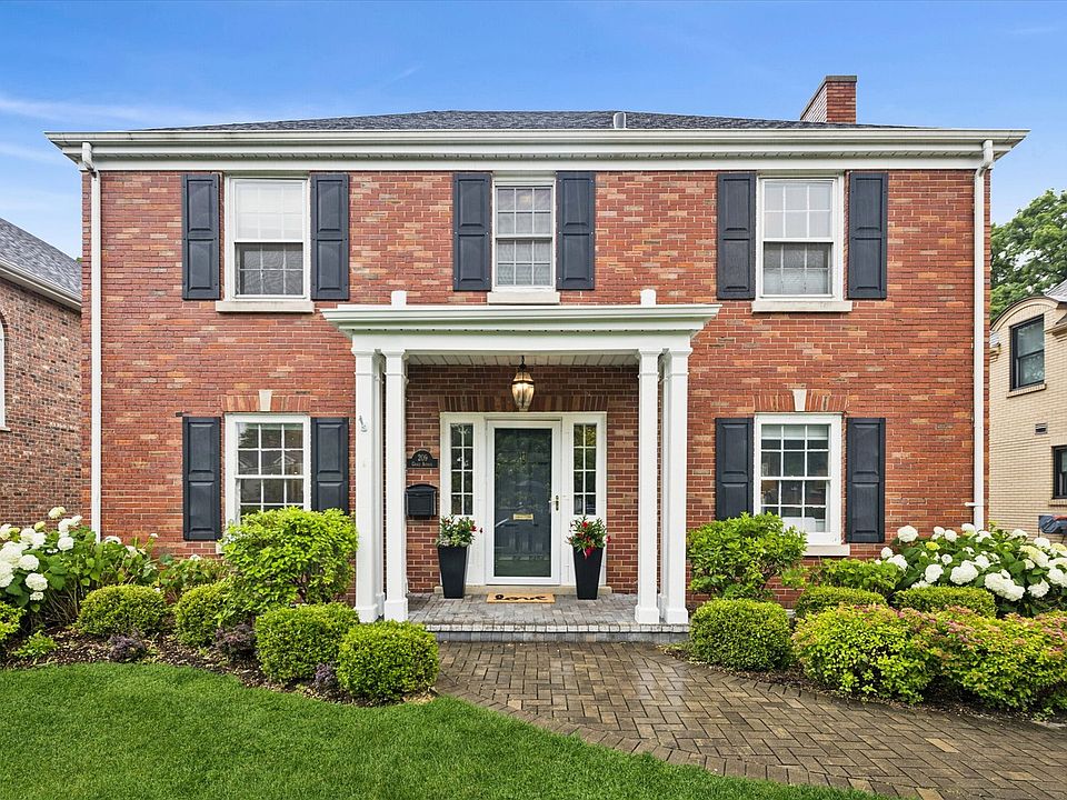 1st image of 209 S Grace Ave