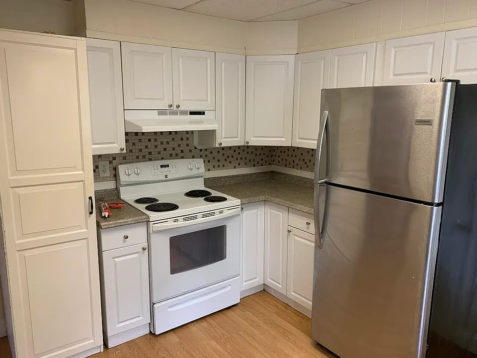 264 Foster St #2A