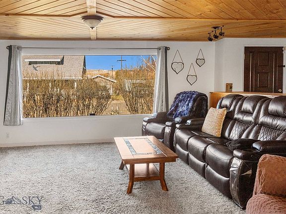 5th image of 2530 Kossuth St