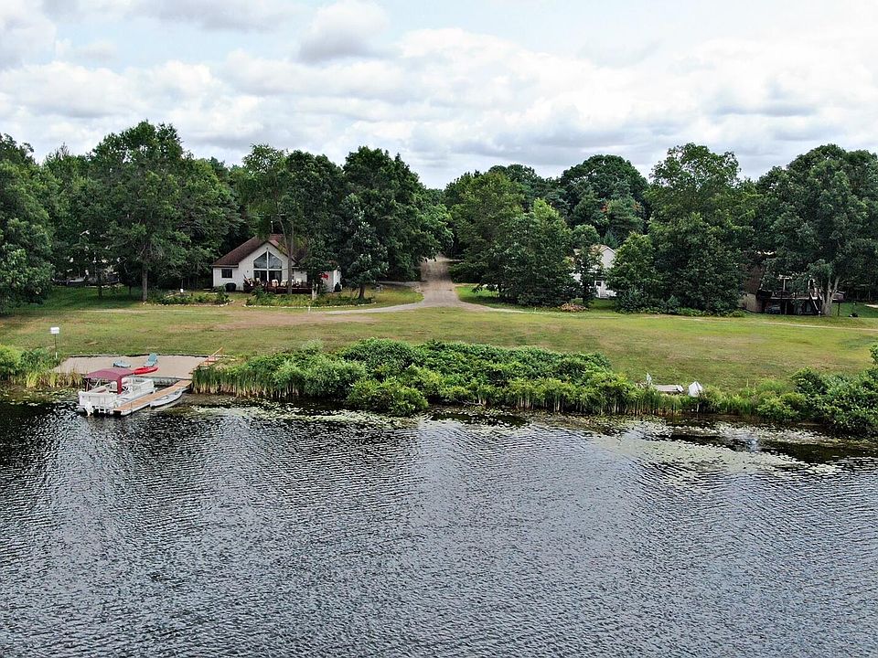 1st image of 10057 Mallard Dr