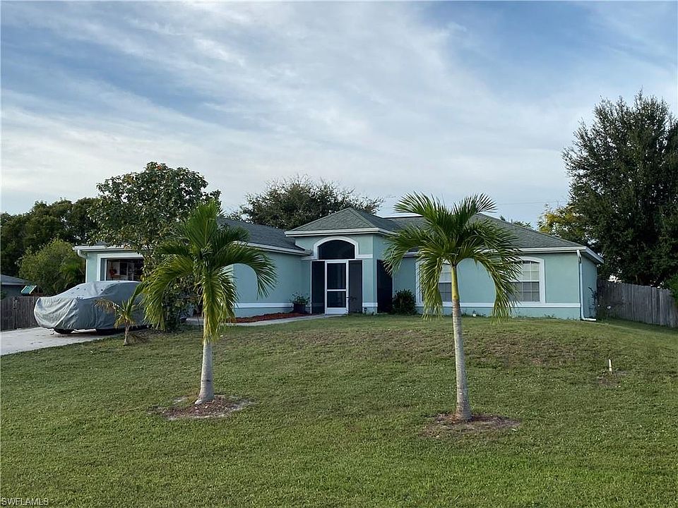 1st image of 623 NW 10th Ter